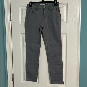 Women’s jeans